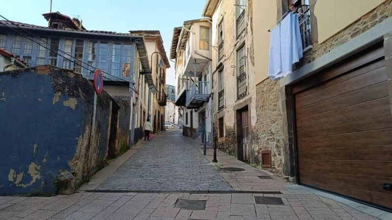 CANGAS DEL NARCEA.- Se reorganizará la Calle La Fuente y sus entornos